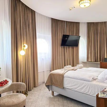 Hotel Piast Centrum Breslau