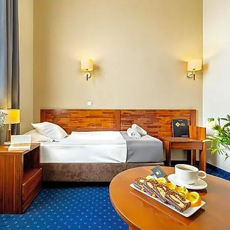 Hotel Piast Centrum
