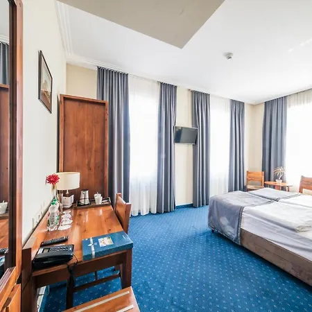 Hotel Piast Centrum